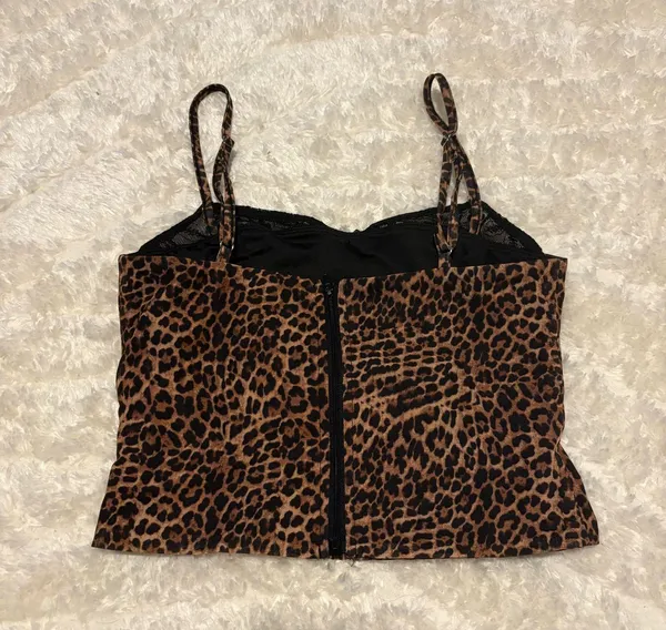 Leopard Top & Mini Skirt Set Edikted - Image 5