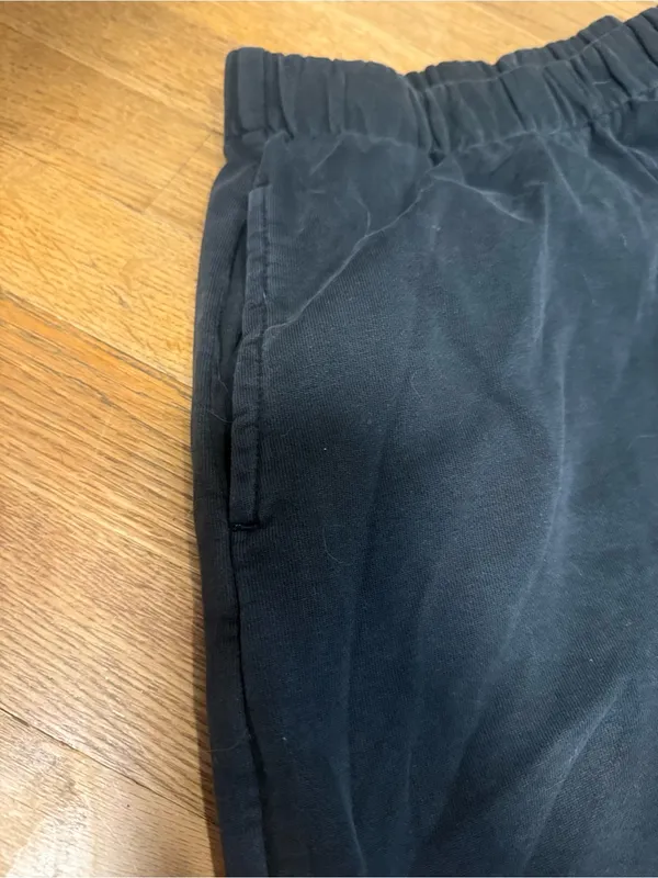 Brandy Melville Black Rosa Jogger Sweats - Image 6
