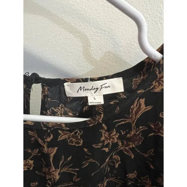 Monday Fun NEW Women Large Floral Blouse Coquette Dainty Romantic Office Chic - Image 4