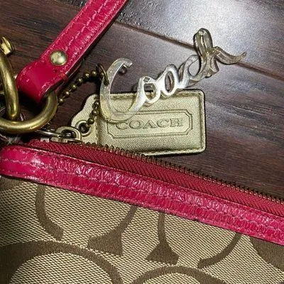 Coach crossbody purse - Image 3