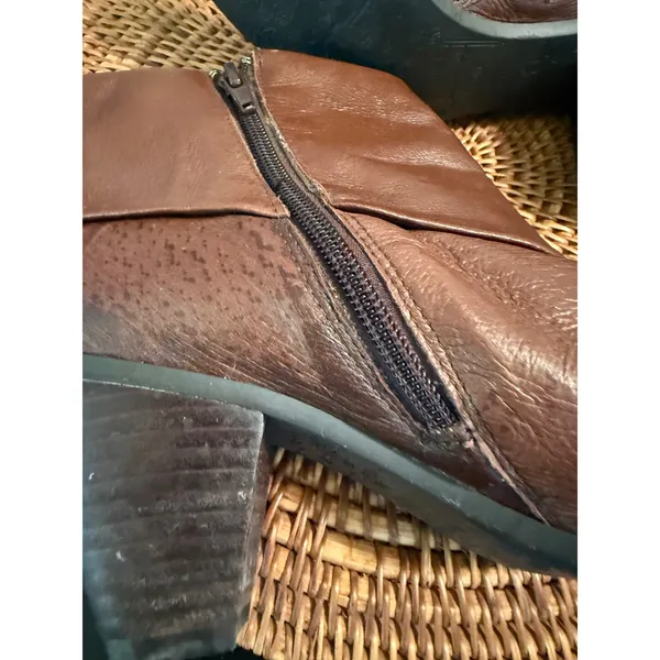 Kelly & Katie Brown Ruched Buckle Ankle Boots Women 9.5 Zip Stacked Heel Booties - Image 3
