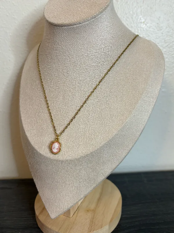 Handmade Gold/Pink Cameo Necklace - Image 4