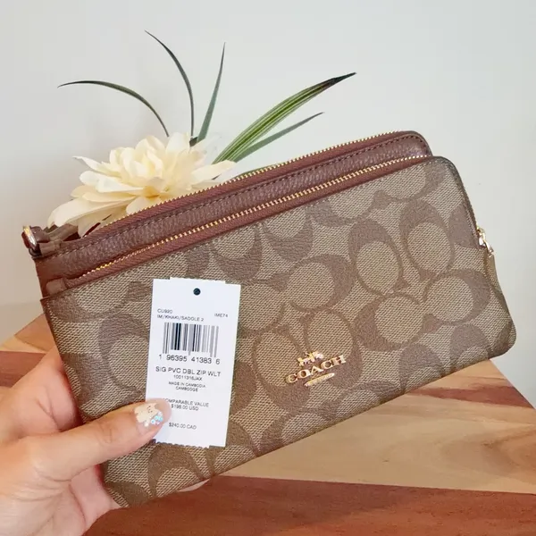 NWT Coach Double Zip Wallet‎ In Signature Canvas - Image 6