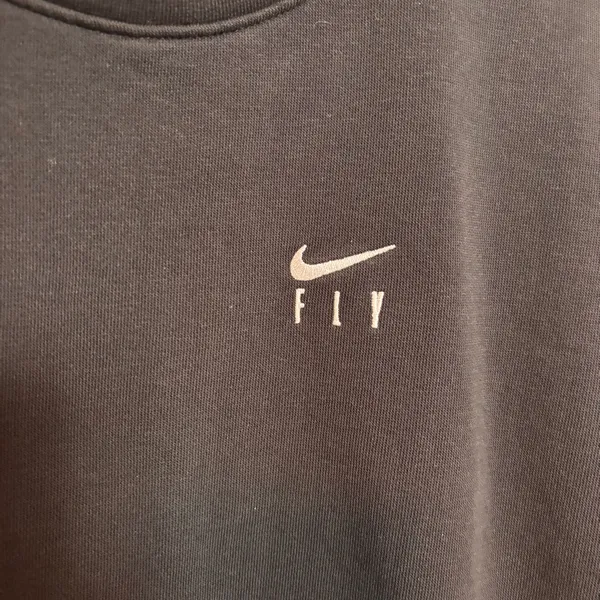 Nike Women’s Sweatshirt Crop Crewneck Fly to Defy‎ Long Sleeve Black Size Small - Image 2