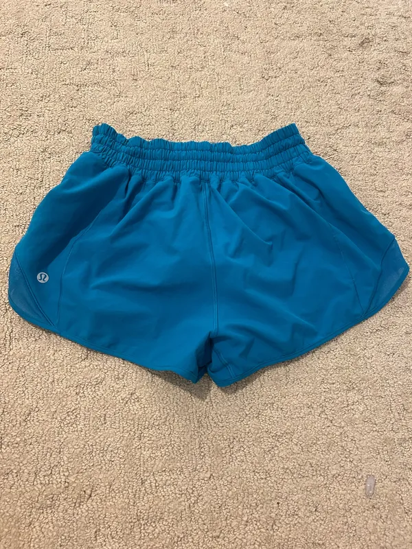 Hotty Hot Lululemon 2.5" Shorts High-Rise - Image 2