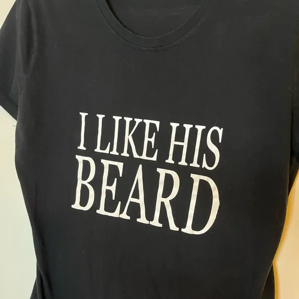 Women’s Black “I Like His Beard” Short Sleeve Fitted Tee Size Medium - Image 4