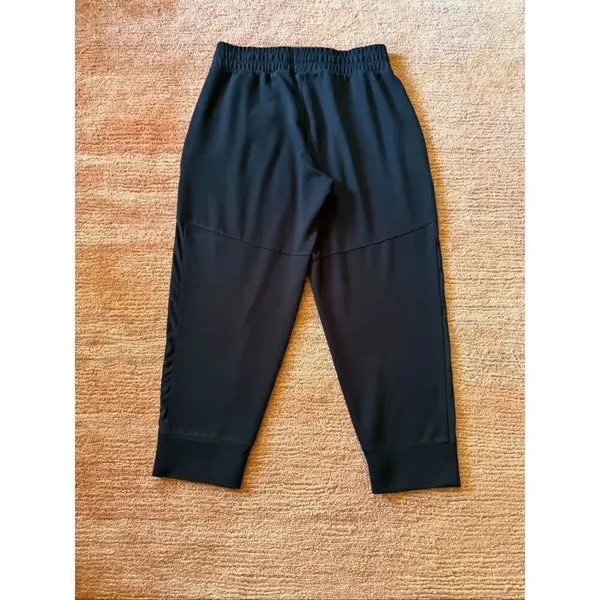 ASICS Women’s Black Cropped Joggers Stretch Athletic Tapered Pants M - Image 6