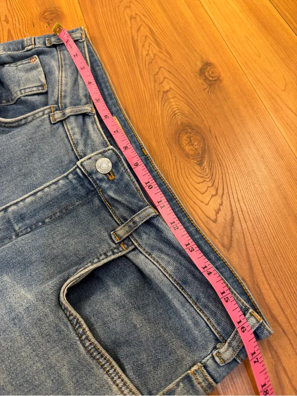 Anthropologie Pilcro Retro High Rise Flare Jeans Medium Wash Stretch Women’s 32 - Image 2