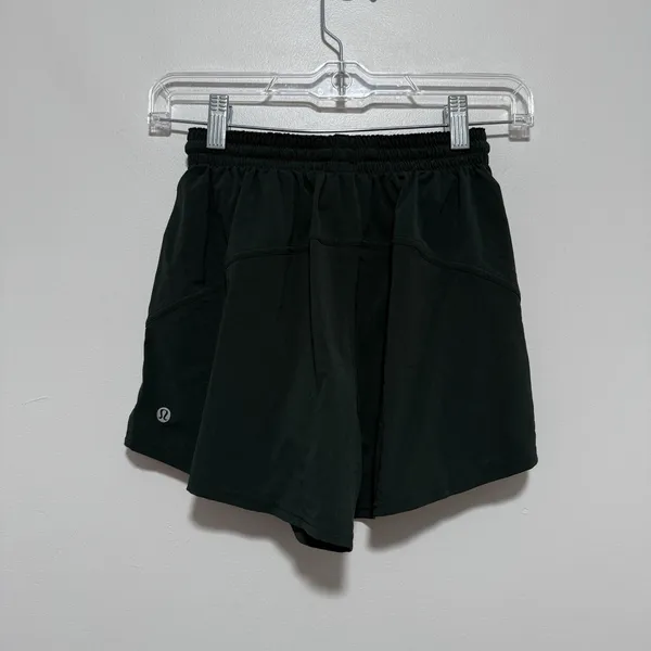 Lululemon Lightweight High-Rise Relaxed Short 3" *Long Liner Legacy Green White - Image 9