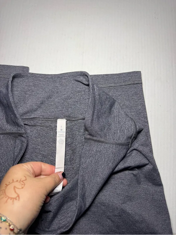 Lululemon Wunder Under Cropped Leggings 23" - Image 4