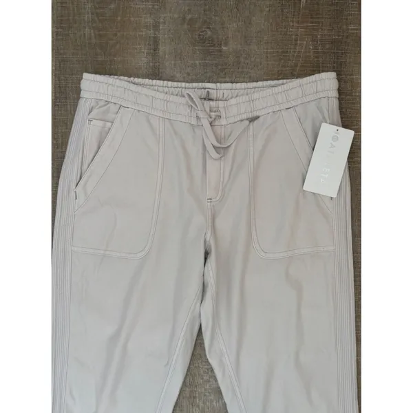 NWT Athleta Farallon Jogger Birch Grey Womens 12P Neutral Active Travel Pants - Image 7