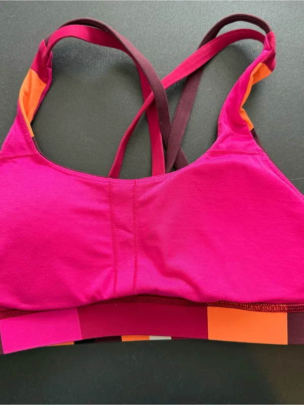 Lululemon Sports Bra Women's Size 4 Pink Orange Striped Active Wear Yoga Stretch - Image 5
