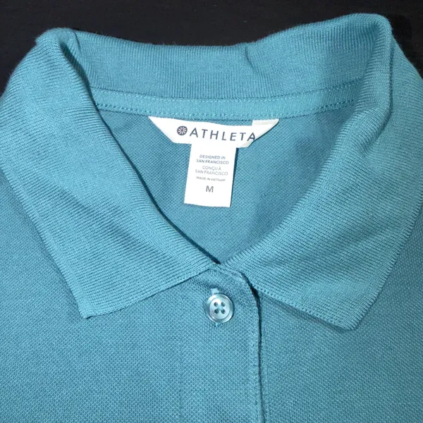 Women’s Athleta 5 Button Teal Pique Polo Size Medium NWT - Image 4