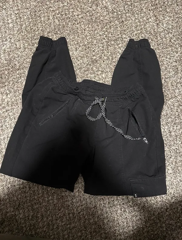 Jaanuu XS petite scrub joggers - Image 2