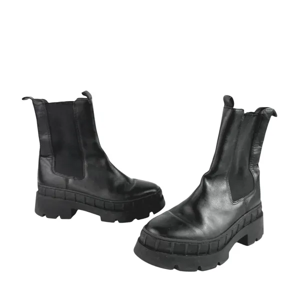 Steve Madden Barclay Women's Black Leather Round Toe Slip On Chelsea Boots Sz 6 - Image 5
