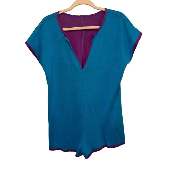 Reversible Purple Blue V-Neck Romper‎ Size Medium Lounge Casual Minimalist - Image 3