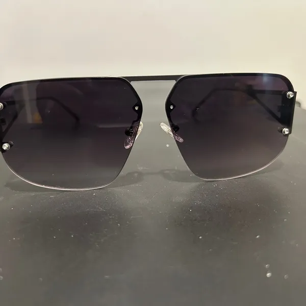 Sojos Black Aviator-Inspired Rimless Sunglasses - Image 3