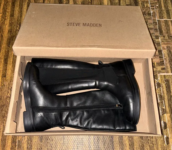 Steven By Steve Madden Karsten black leather riding boots 8.5 - Image 2