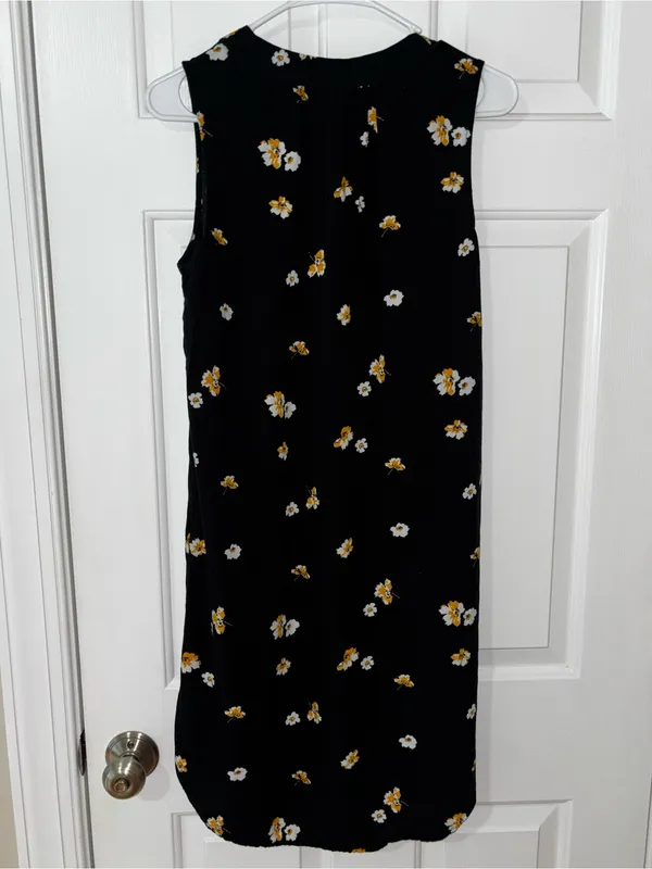 Old Navy Yellow Flower Dress - Image 3