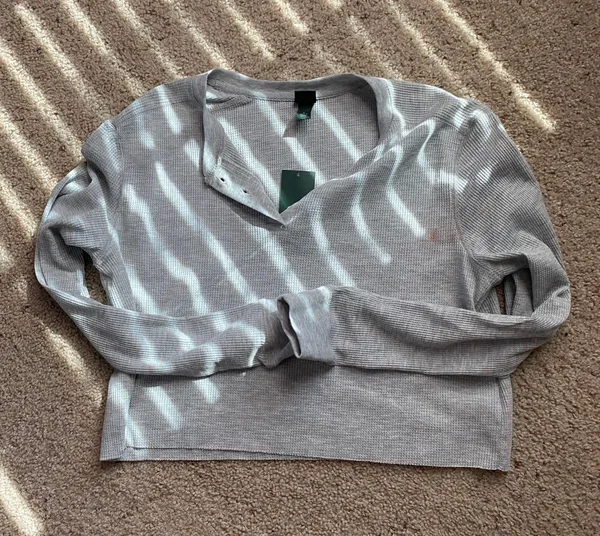 Wild Fable Long Sleeve Crop - Image 2