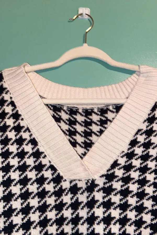 Sweater Vest Black Size L - Image 5