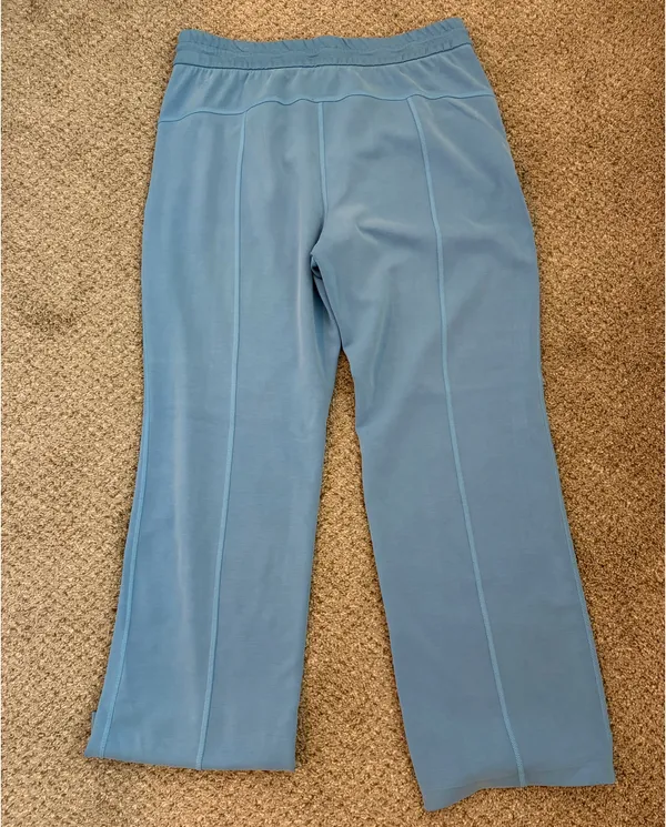 Lululemon Softstreme Pants - Image 3