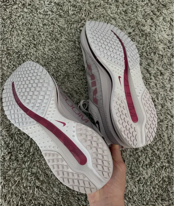 Nike Pegasus Air Zoom Running Shoes - Image 3