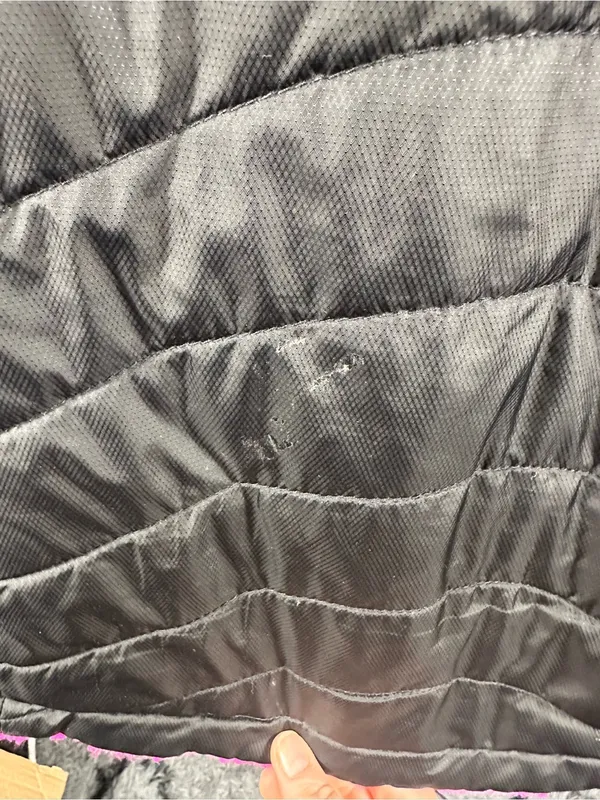 E11. The North Face Black/Pink Reversible Jacket - Image 4