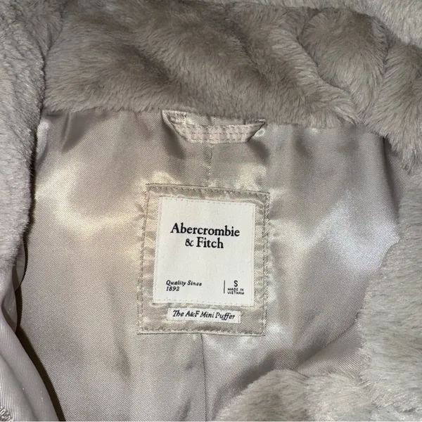 abercrombie fur puffer - Image 3