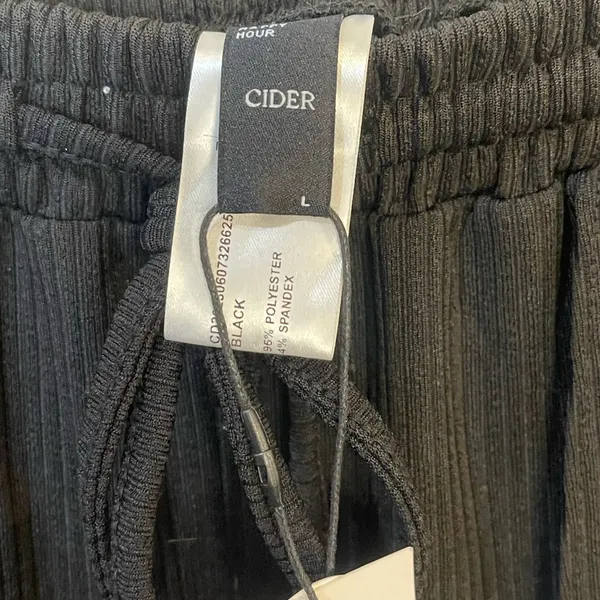 Cider 2 Piece Loungewear Wide Leg Ribbed Pants Short Sleeve‎ Bodysuit - Image 7