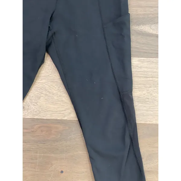 Athleta Capri Leggings Size XS Black Side Pockets Lightweight Athleisure - Image 2