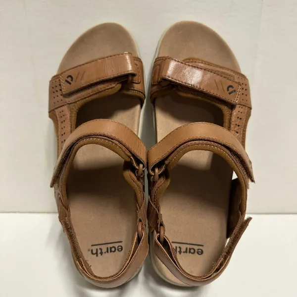 Earth Leather Sport Sandal Size undefined - Image 6