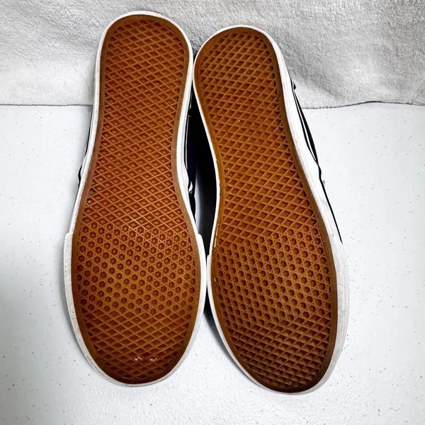 VANS Off The‎ Walls Low Profile Canvas Lace Up Shoes Women 6 EUC OLDSTOCK - Image 5