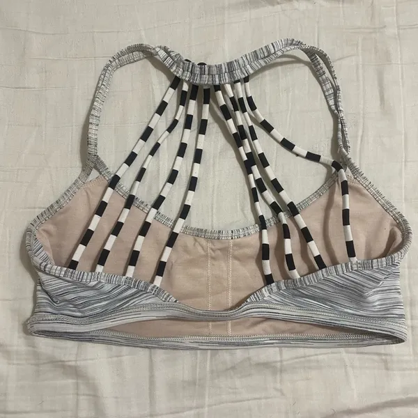 Lululemon sports bra - Image 2