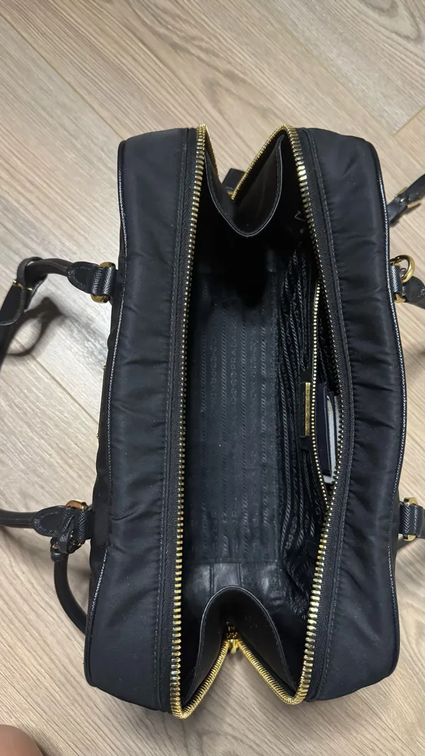 Prada Bag Nylon Shoulder - Image 5