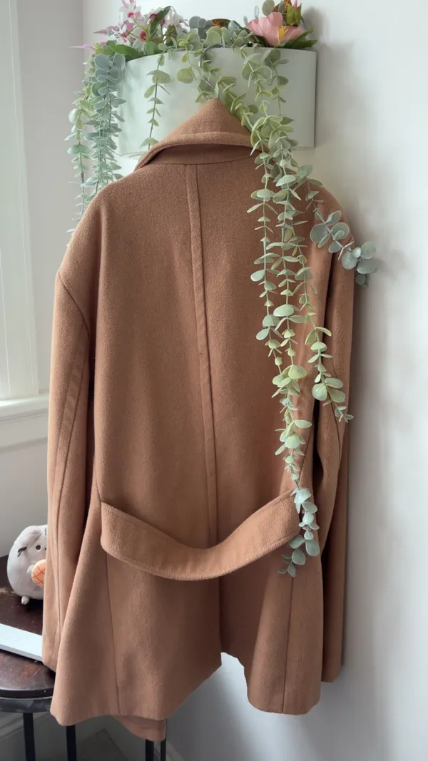 Old Navy Trench Coat Women’s - Image 3