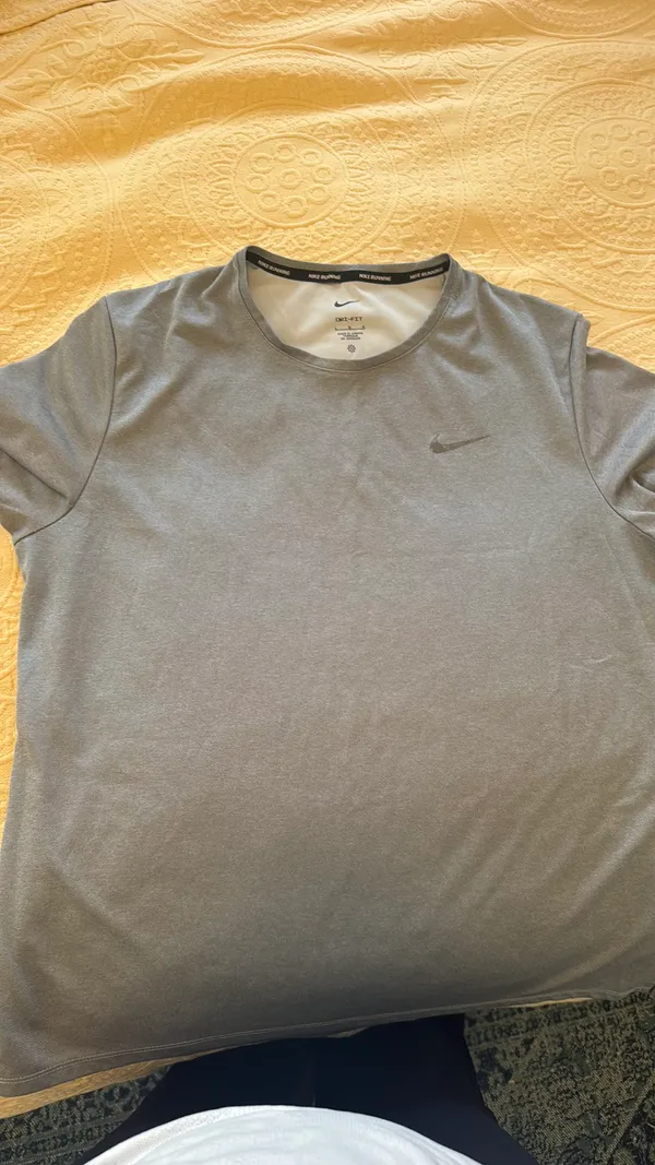 Nike Running Dri-Fit Top - Image 2