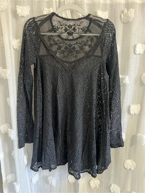 Free people Black Long-Sleeve Lace Dress - Image 2