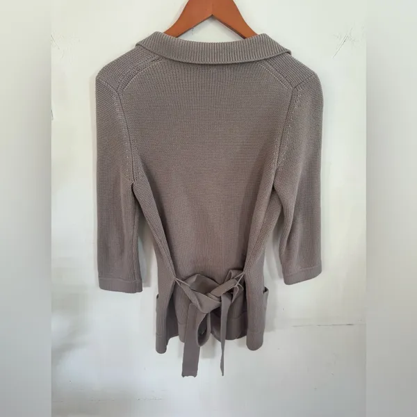 GAP Taupe Knit Button-Front Cardigan with Pockets - Image 2