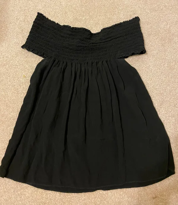 Brandy Melville Off The Shoulder Top - Image 4