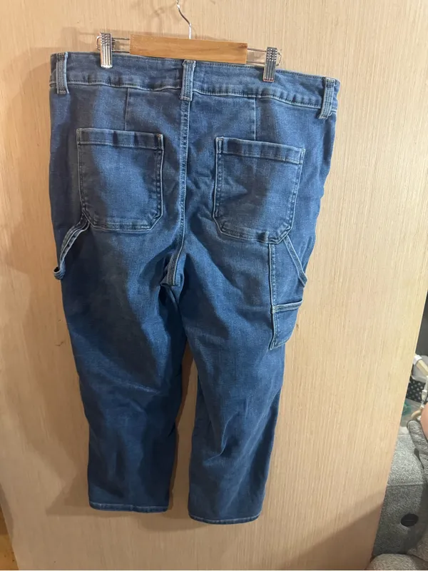 Women’s Edgely Medium Wash Straight-Leg Cargo Ankle Jeans Size 16W - Image 5