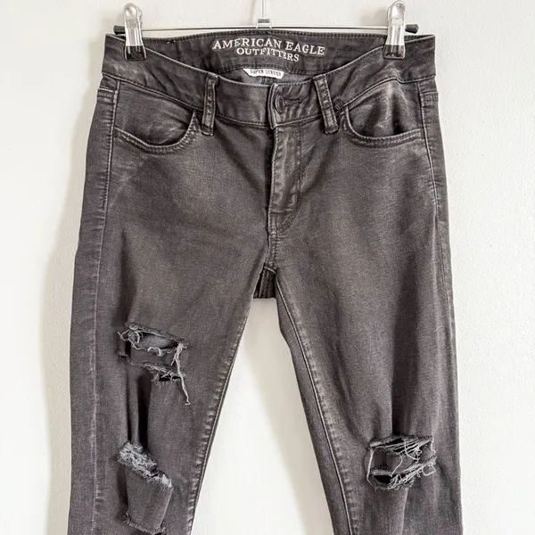 American Eagle Black Distressed Super Stretch Skinny Vintage Collection Size 2 - Image 3