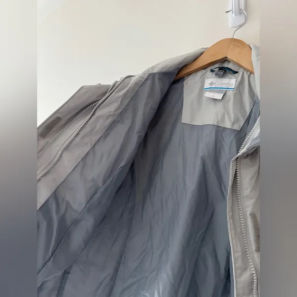 Columbia Women’s Gray‎ Jacket With Hood - Image 7