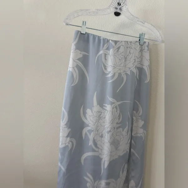 Aritzia Babaton Eames Skirt in Blue/Silver - Image 5