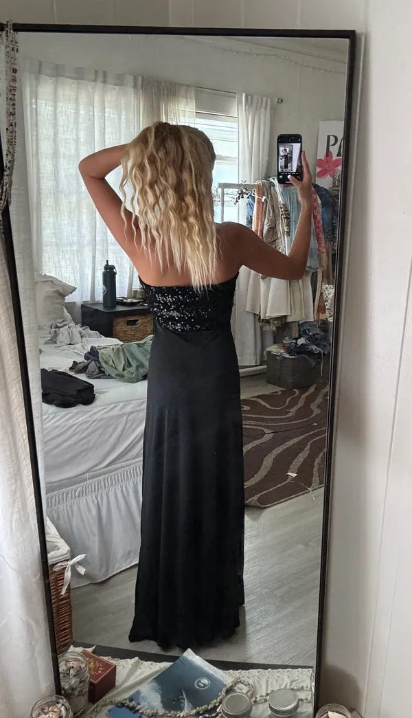 Black Tie Black Sequin Dress - Image 5