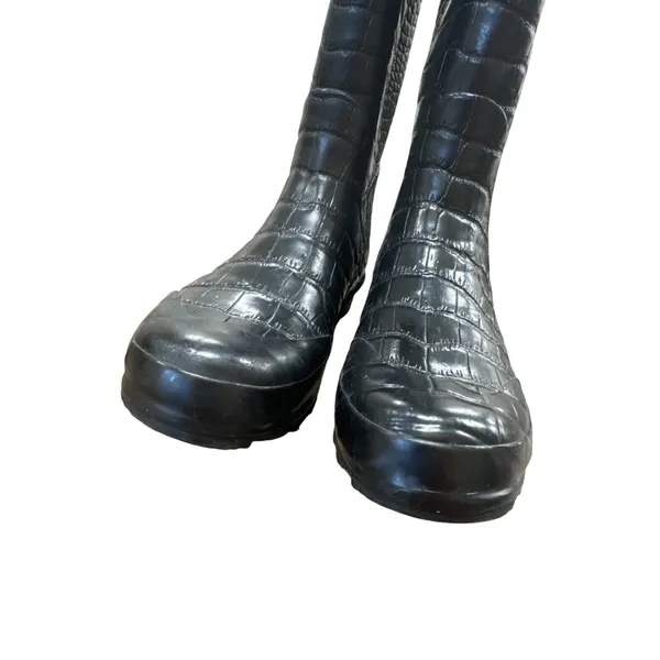 Khombu Womens Black Crocodile-Embossed Rain & Snow Boots Size 10 - Image 7