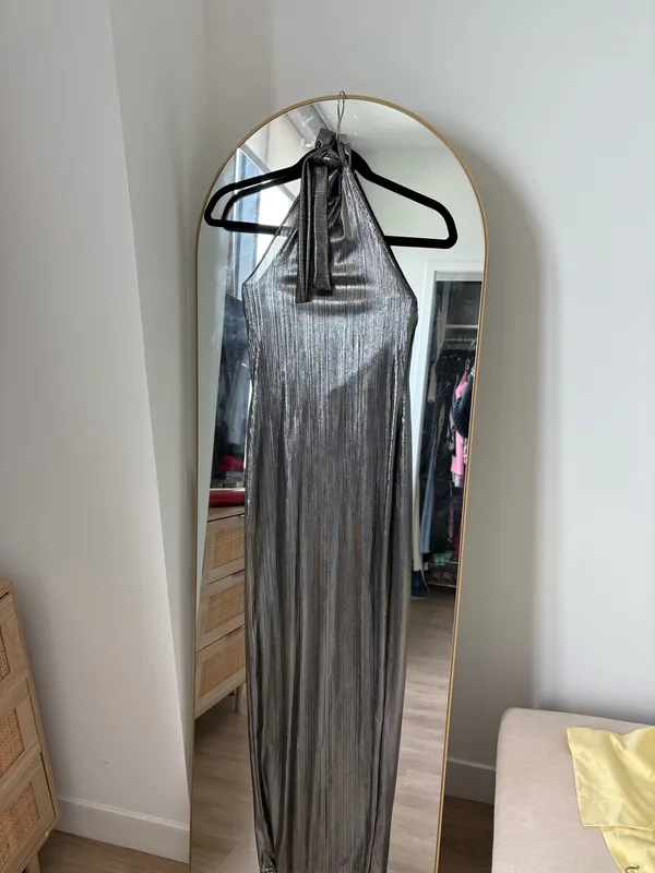 Formal Dress Boohoo - Image 2