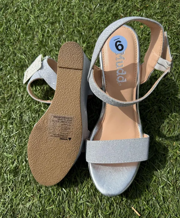Mudd Silver Crystal Wedges Sz(9) - Image 4