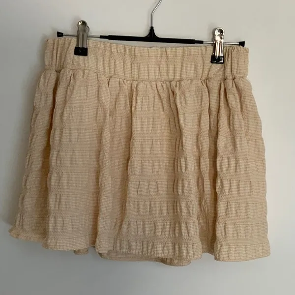 Zara‎ Ivory Checkered Skort size small - Image 2