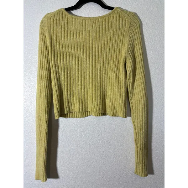 American Eagle Women's Size M Button-Front Cardigan Green-Yellow Cozy Cropped - Image 4